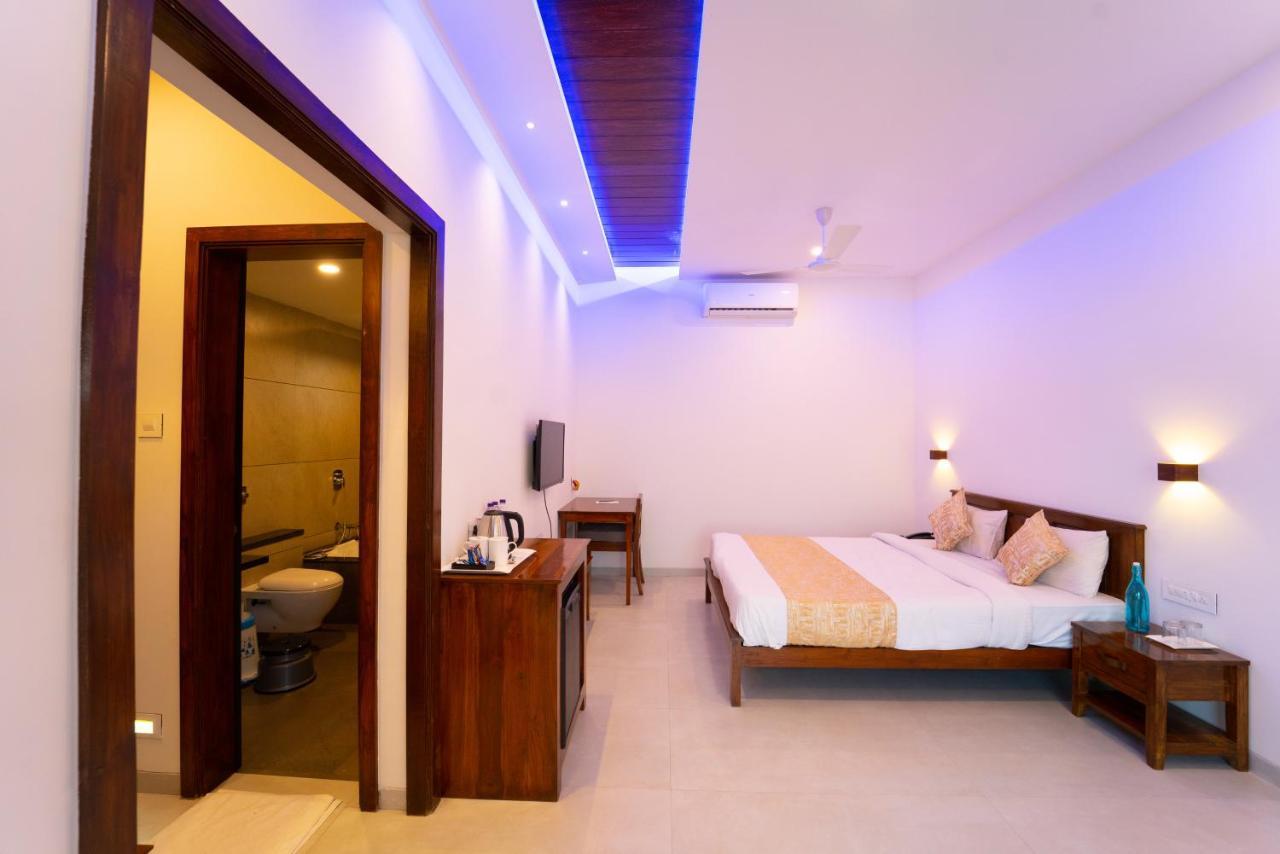 La Serene Resort And Spa Mahābaleshwar Extérieur photo